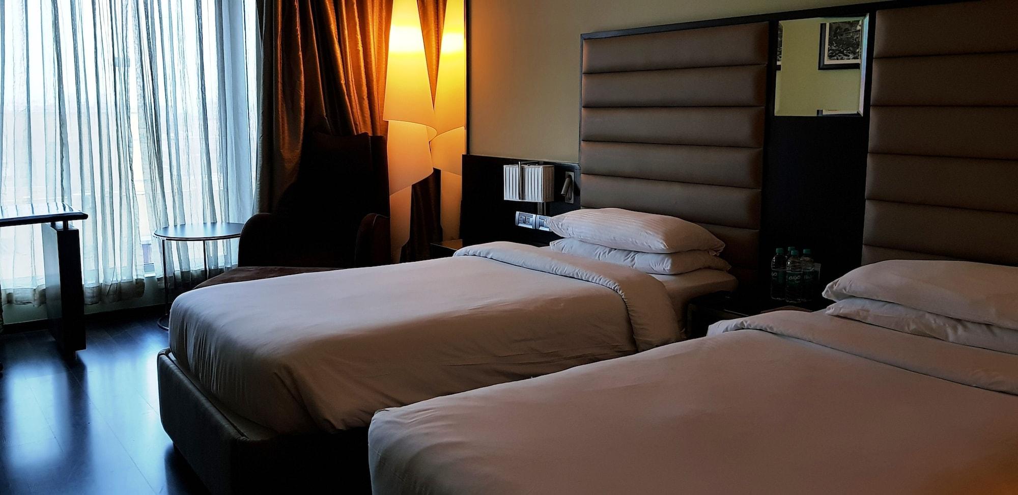 Vivanta Hyderabad, Begumpet Eksteriør bilde A room at the hotel