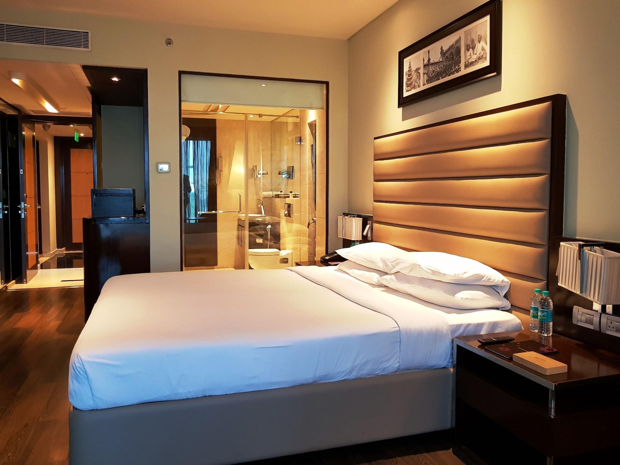 Vivanta Hyderabad, Begumpet Eksteriør bilde A room at the Taj Bengal