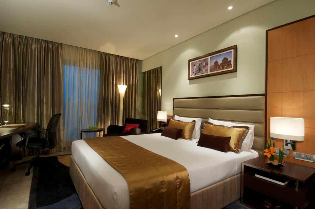 Vivanta Hyderabad, Begumpet Eksteriør bilde A room at the Taj Bengal