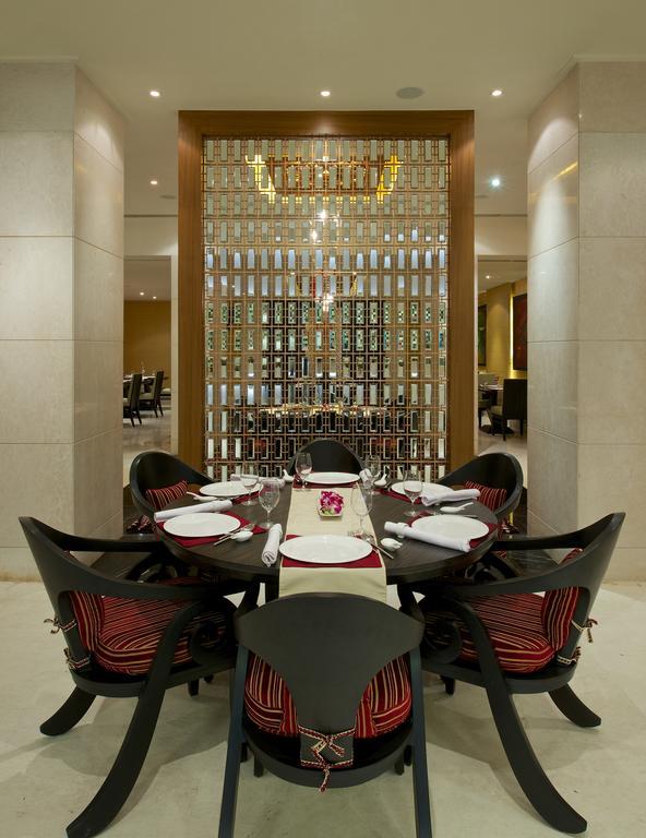 Vivanta Hyderabad, Begumpet Eksteriør bilde The Park, New Delhi