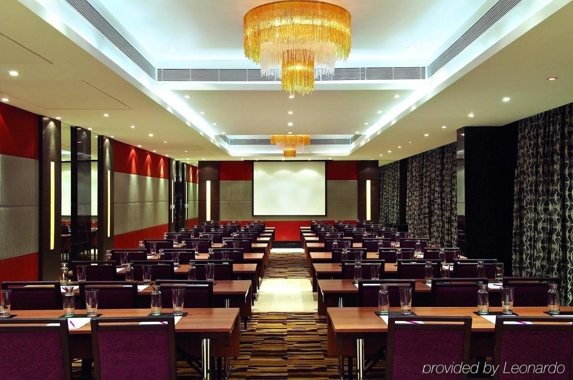 Vivanta Hyderabad, Begumpet Fasiliteter bilde The Royal Conference Hall